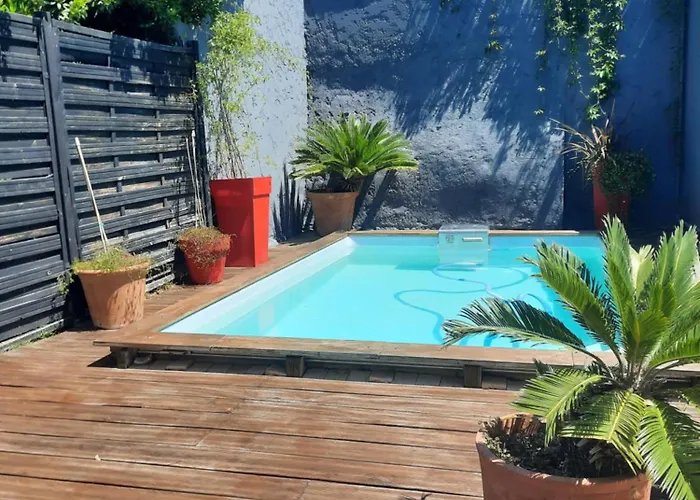 Maison Independante Avec Piscine Privative Pres De La Mer