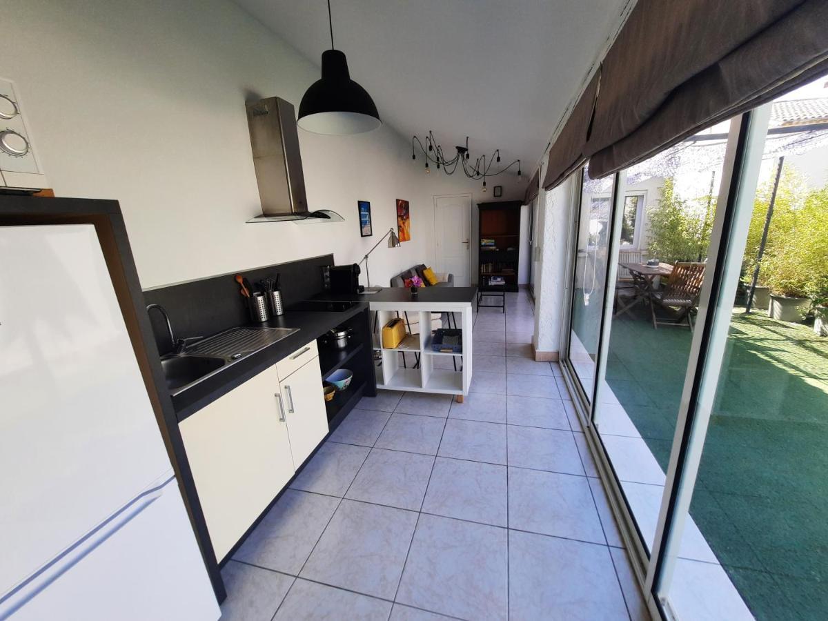 Maison Independante Avec Piscine Privative Pres De La La Garde (Var)